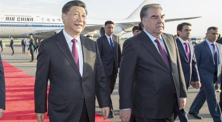Arrivée de Xi Jinping au Tadjikistan pour le sommet de la CICA et une visite d'Etat
