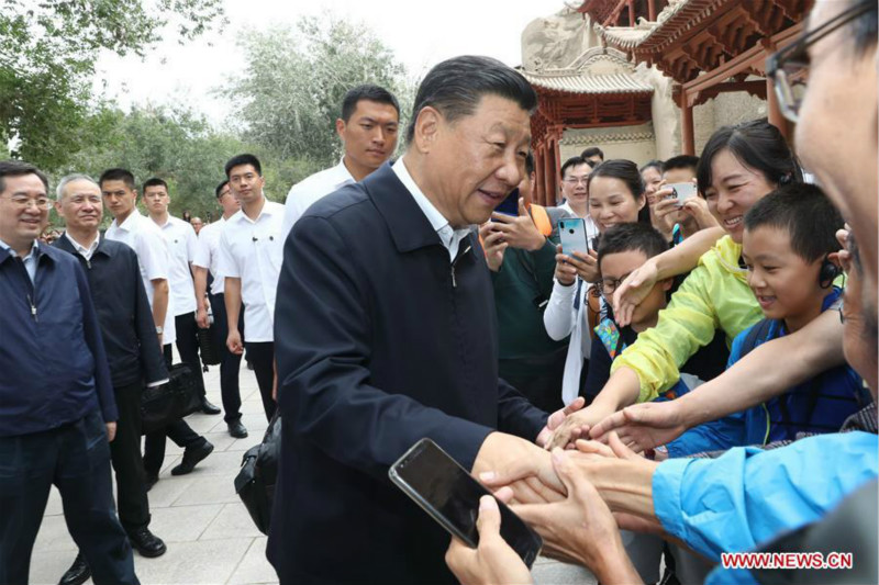 Xi Jinping visite un site du patrimoine culturel au Gansu