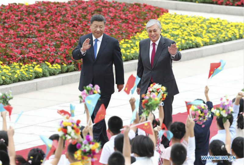 La Chine et le Kazakhstan conviennent d'établir un partenariat stratégique global permanent