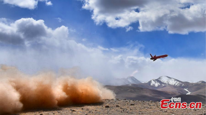 L'APL organise un exercice de défense aérienne au Tibet