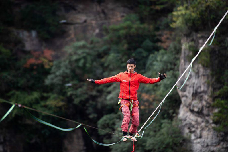 Hunan : un concours à haute altitude pour les plus courageux