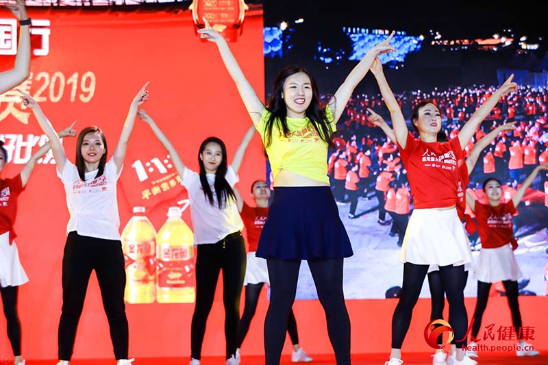 Finale du concours de danse carrée populaire 2019 à Beijing