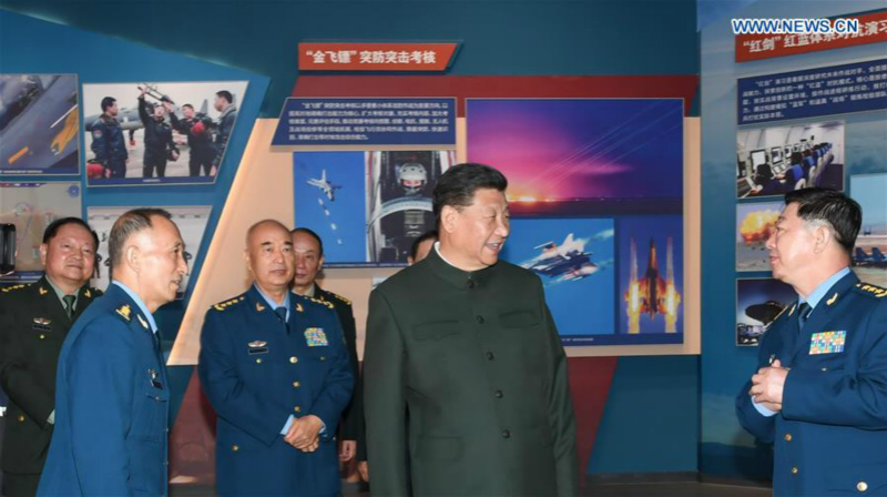 Xi Jinping met l'accent sur l'édification d'une armée de l'air de rang mondial