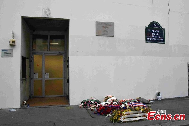 La France se souvient des victimes de Charlie Hebdo à l'occasion du cinquième anniversaire de l'attaque