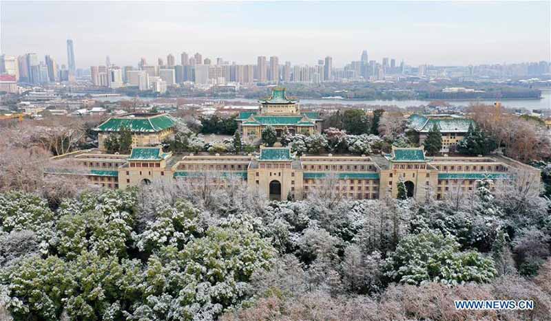 Wuhan recouverte d'un manteau de neige hivernale