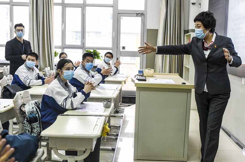 Les salles de classe rouvrent dans le Xinjiang