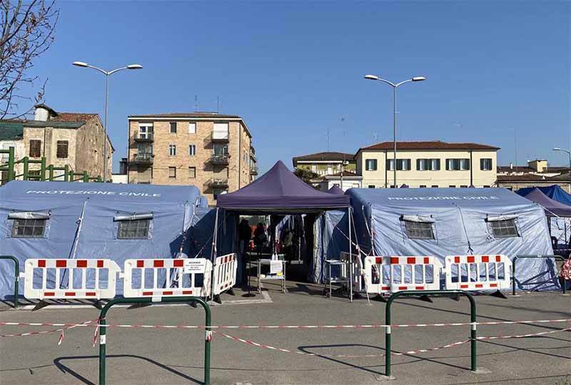 Des experts médicaux chinois arrivent à Padoue depuis Rome 