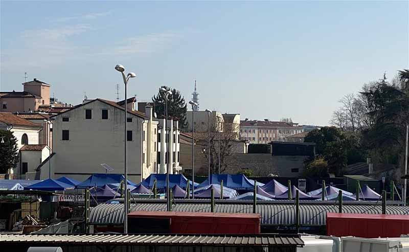 Des experts médicaux chinois arrivent à Padoue depuis Rome 