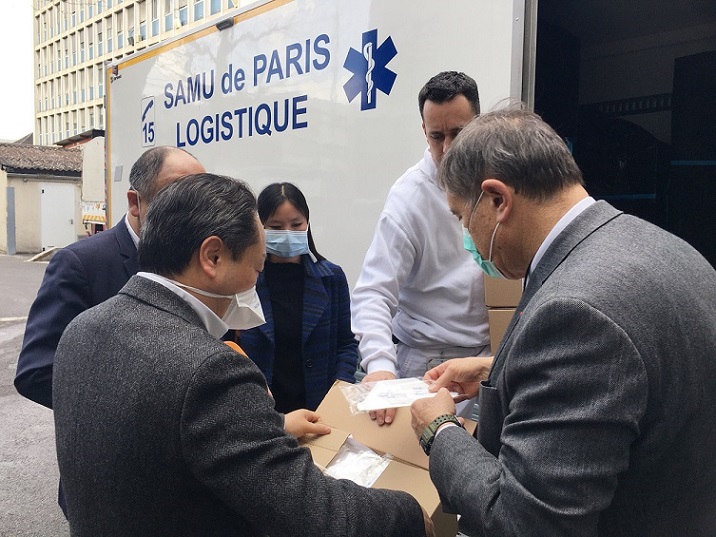 ICBC Paris fait don de 40,000 masques médiaux N95 aux établissements de santé français