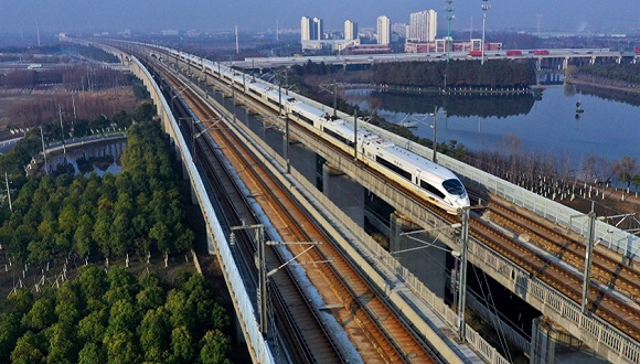 La ligne à grande vitesse Beijing-Shanghai enregistre une croissance de ses revenus et de ses bénéfices