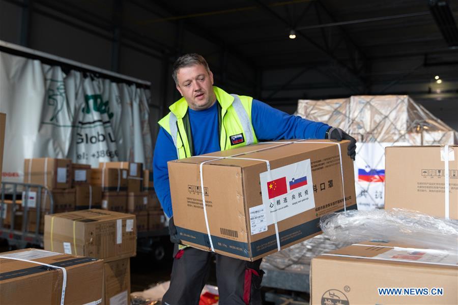 Slovénie : arrivée d'un don chinois de matériel anti-épidémique