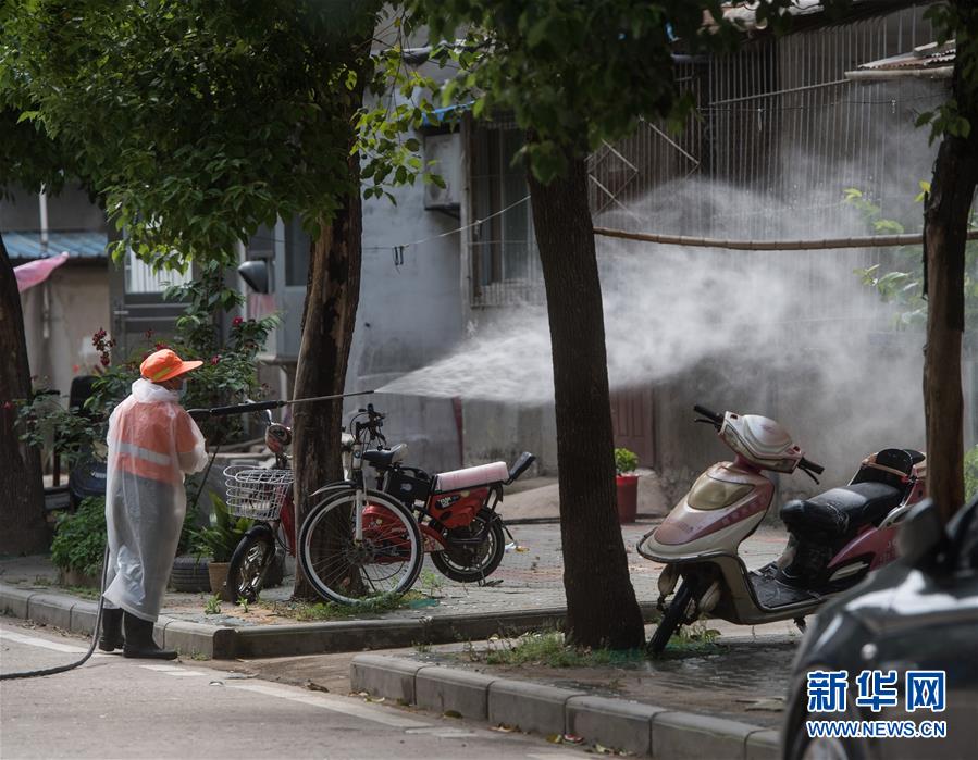 Wuhan prépare 10 jours de tests à l'échelle de la ville pour tous les résidents