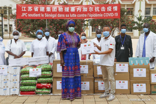 Des techniciens chinois accompagnent le Sénégal dans sa lutte contre le COVID-19 
