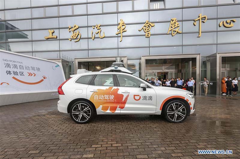Shanghai lance un service de conduite autonome
