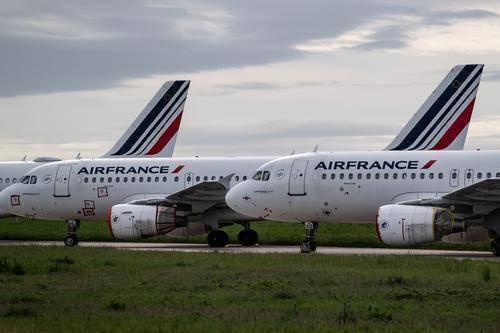 Les vols entre la Chine et la France réduits à deux par semaine