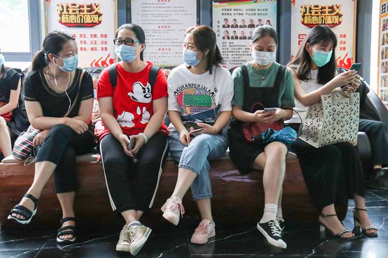 La Chine réouvre ses salles de cinéma après plus de 5 mois de fermeture 