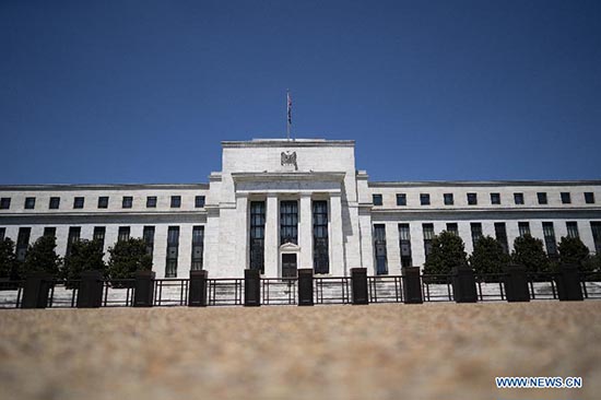 Etats-Unis : la Fed maintient ses taux directeurs proches de zéro sur fond de résurgence du COVID-19