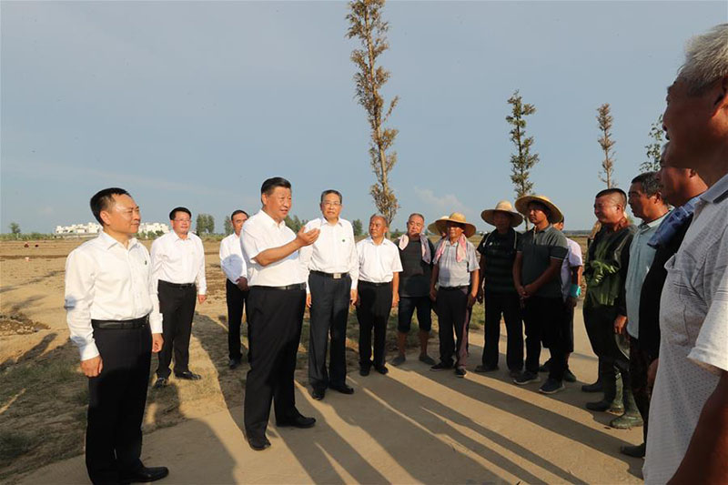 Xi Jinping rend visite aux habitants affectés par les inondations dans l'Anhui