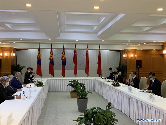 Le président mongol envisage une coopération accrue et globale avec la Chine