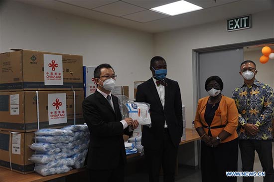 La Chine fait don d'un second lot de fournitures médicales au Ghana pour lutter contre le COVID-19