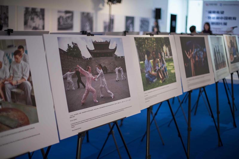 L'exposition « Semer l'espoir : Hommage à l'histoire de l'éducation en Chine » se tient à Paris 