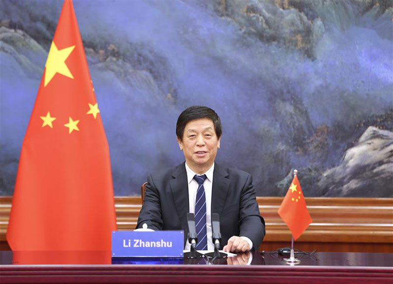 Le plus haut législateur chinois propose une plus grande coopération parlementaire parmi les pays des BRICS