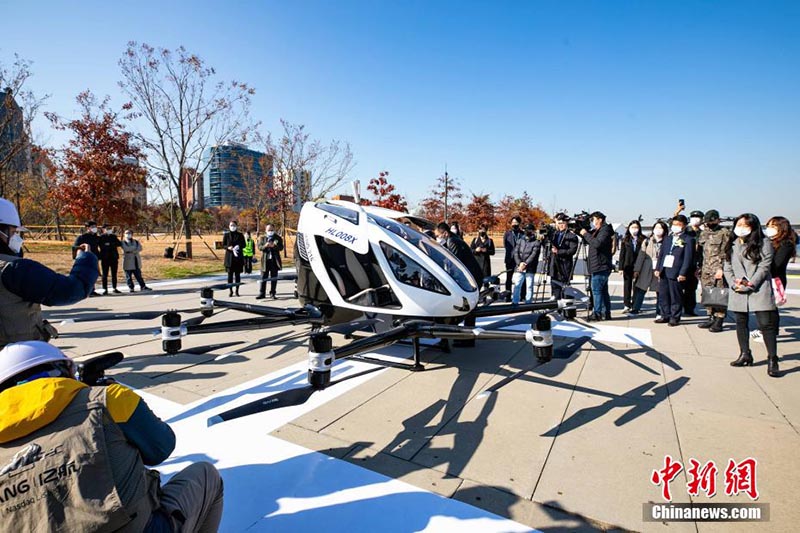Un « taxi-drone habité » sud-coréen a effectué son premier vol d'essai