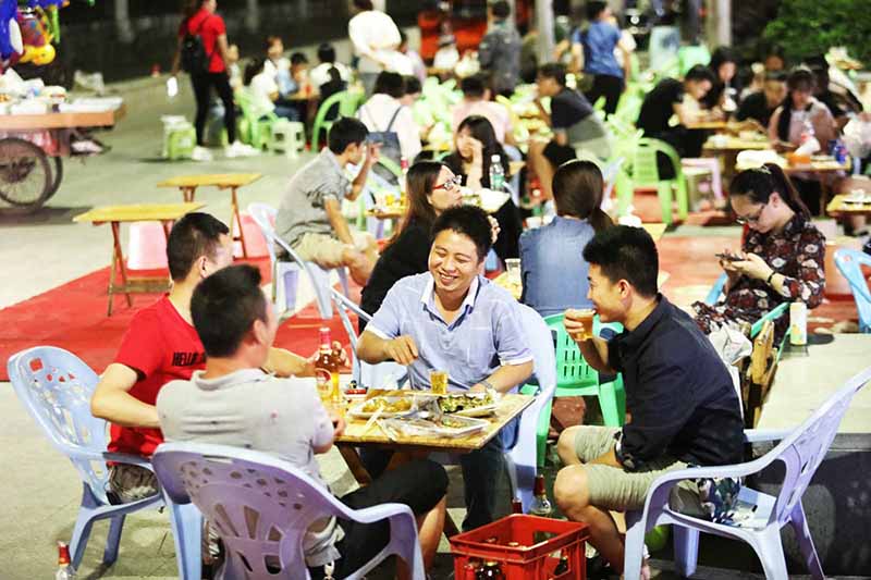 Le secteur de la restauration a enregistré une croissance positive pour la première fois cette année en Chine