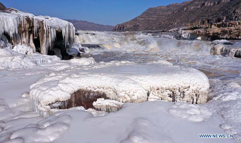 Les paysages d'hiver de la cascade de Hukou, dans le Shaanxi