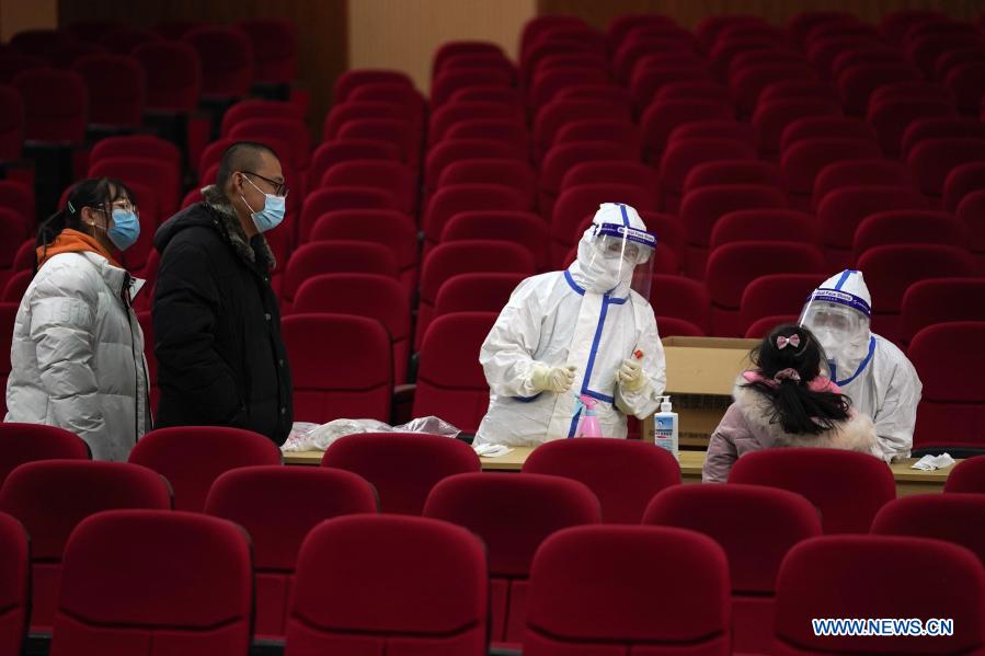 Beijing renforce les mesures anti-COVID-19 face à l'apparition de cas locaux