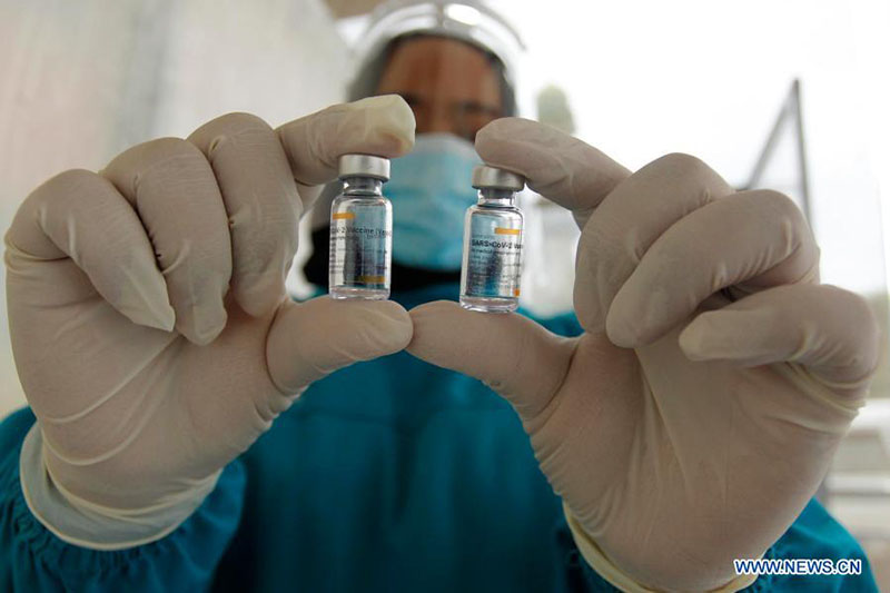 Indonésie : début d'une campagne de vaccination massive avec des doses de Sinovac