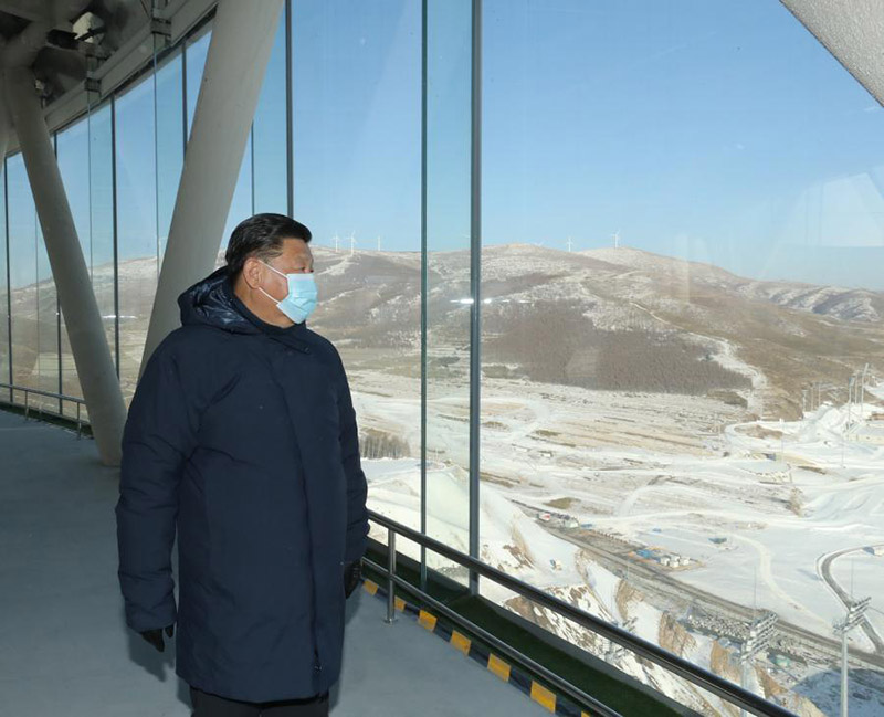 Xi Jinping met l'accent sur la promotion des sports d'hiver grâce à l'innovation technologique