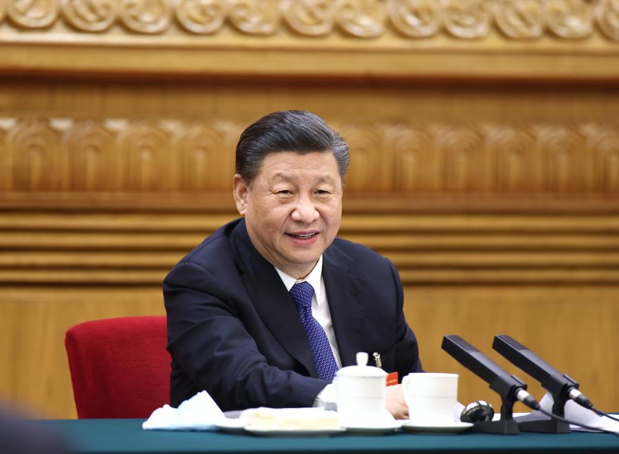 Xi Jinping met l'accent sur la nouvelle philosophie de développement et l'unité ethnique lors de la session annuelle de l'APN