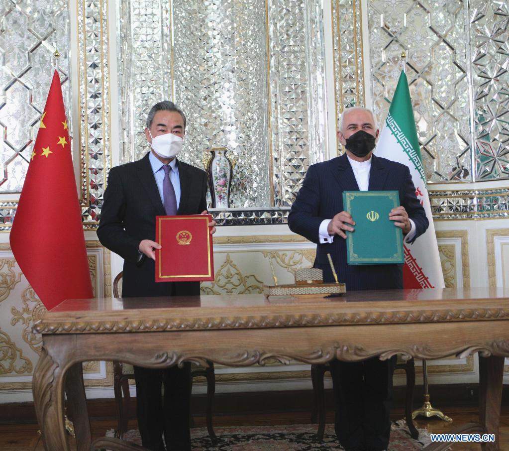 La Chine et l'Iran signent un accord pour définir leur coopération globale