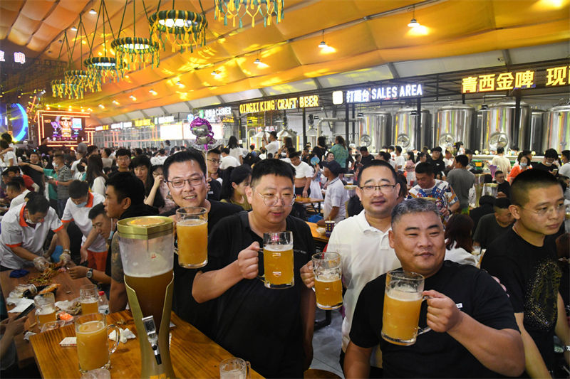 Ouverture du Festival international de la bière à Qingdao