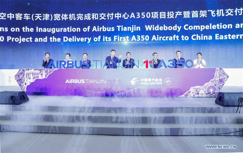 Airbus commence ses livraisons d'A350 en Chine