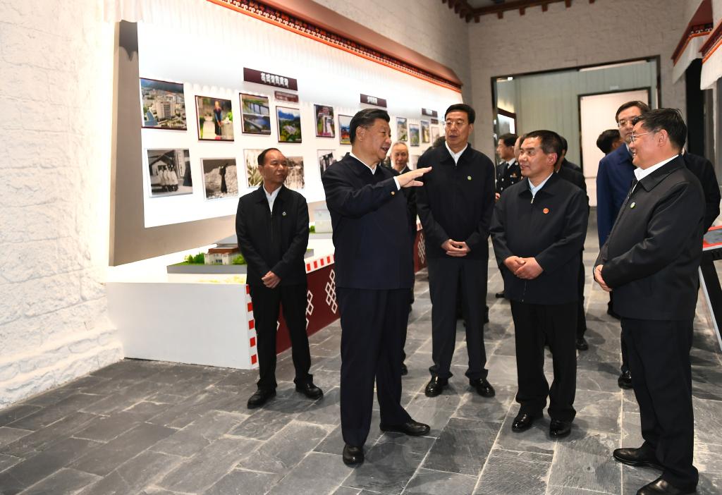 Xi Jinping inspecte le Tibet, insistant sur la stabilité durable et le développement de haute qualité