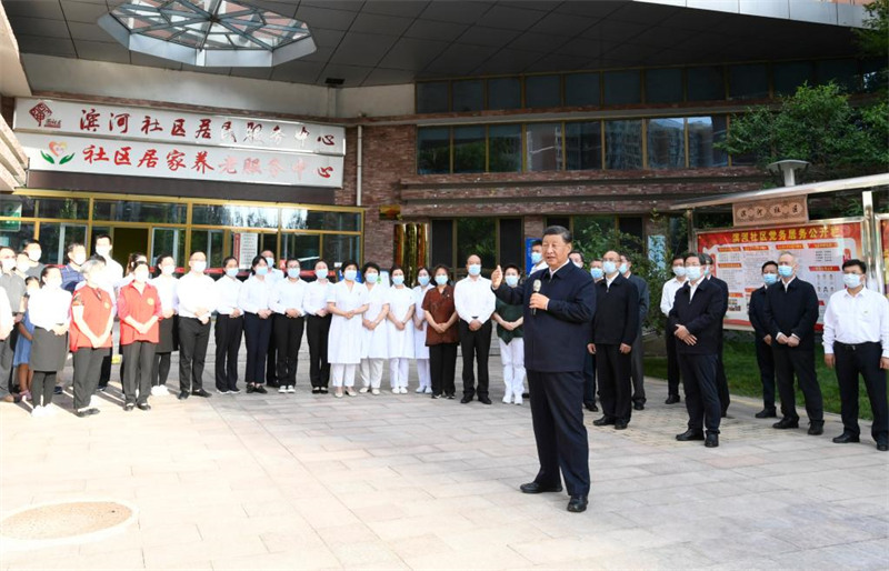 Xi Jinping insiste sur la promotion de l'esprit de Saihanba et les efforts pour atteindre les objectifs du développement économique et social