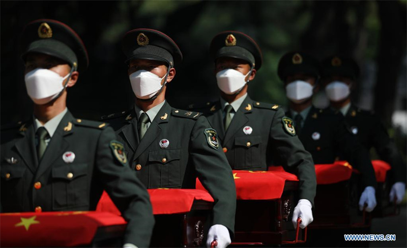 Retour des dépouilles de 109 soldats chinois tués pendant la guerre de Corée