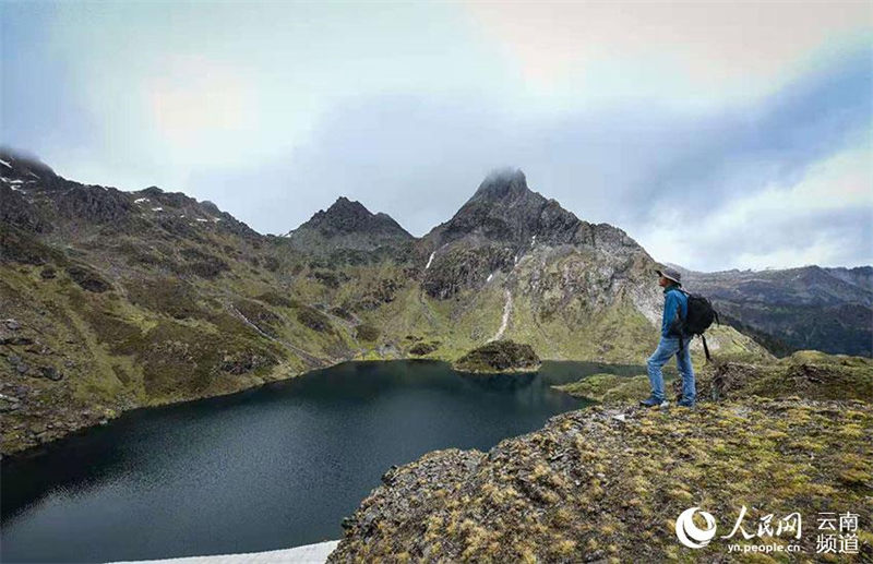 En visite aux lacs du plateau au comté de Weixi pour explorer les secrets du nord-ouest du Yunnan