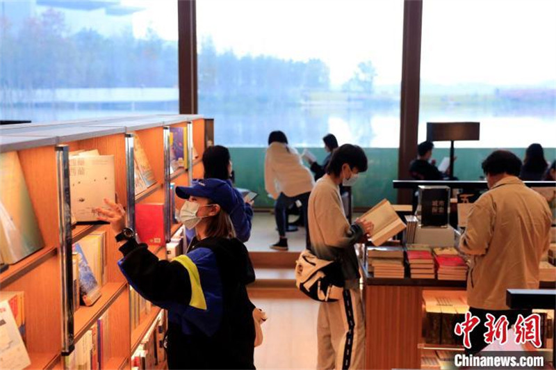 Une librairie sous-marine unique à Chengdu