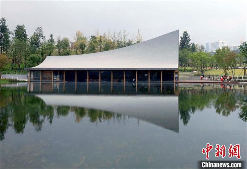 Une librairie sous-marine unique à Chengdu