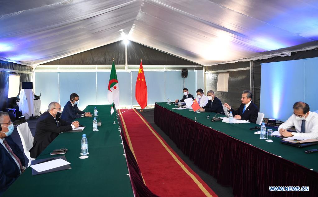 La Chine et l'Algérie désirent promouvoir la coopération, selon leurs MAE