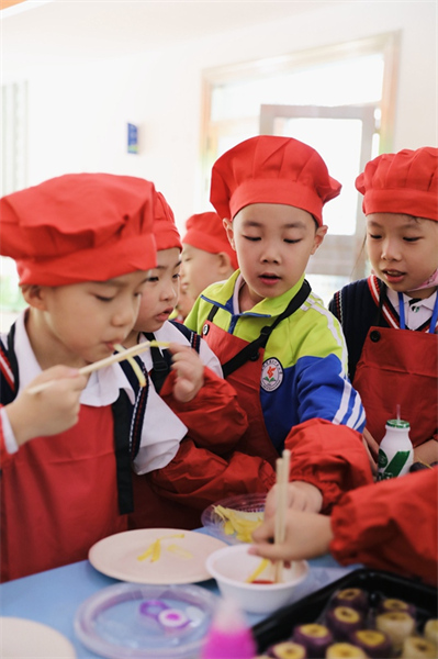 Hainan : des salles de classe parfumées aident les enfants à grandir dans la joie
