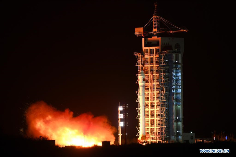 La Chine lance avec succès le satellite Tianhui-4
