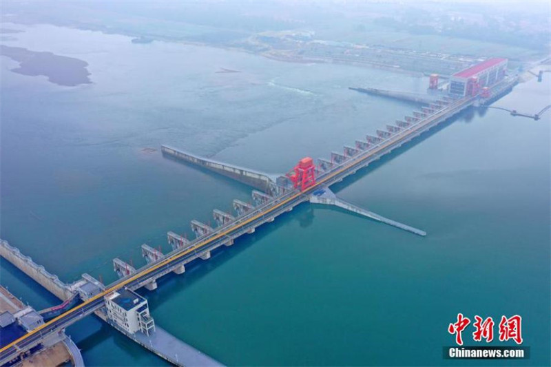 Jiangxi : les « Petites Trois Gorges du fleuve Ganjiang » entrent en service