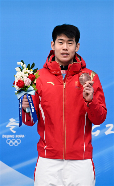 (BEIJING 2022) Le Chinois Yan Wengang gagne le bronze en skeleton