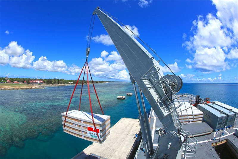 Départ des Tonga de navires de la marine chinoise après la livraison de fournitures de secours