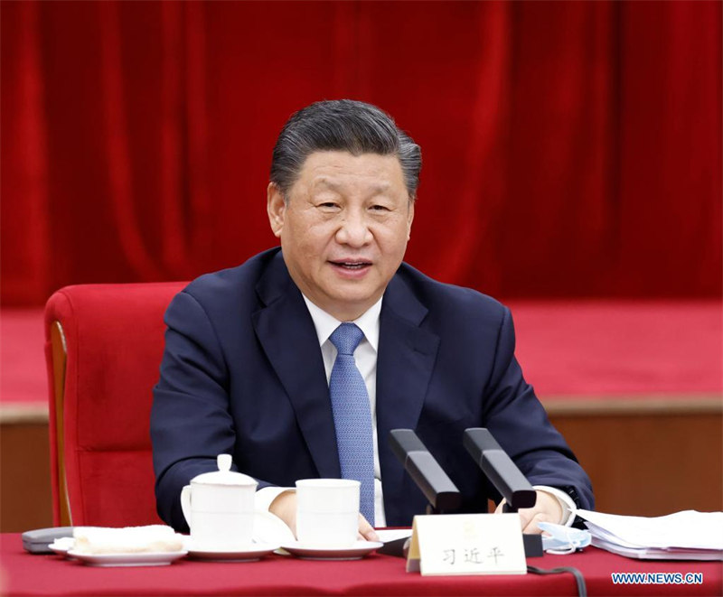 (Deux Sessions) Xi Jinping rend visite à des conseillers politiques et participe à une discussion lors de la session annuelle