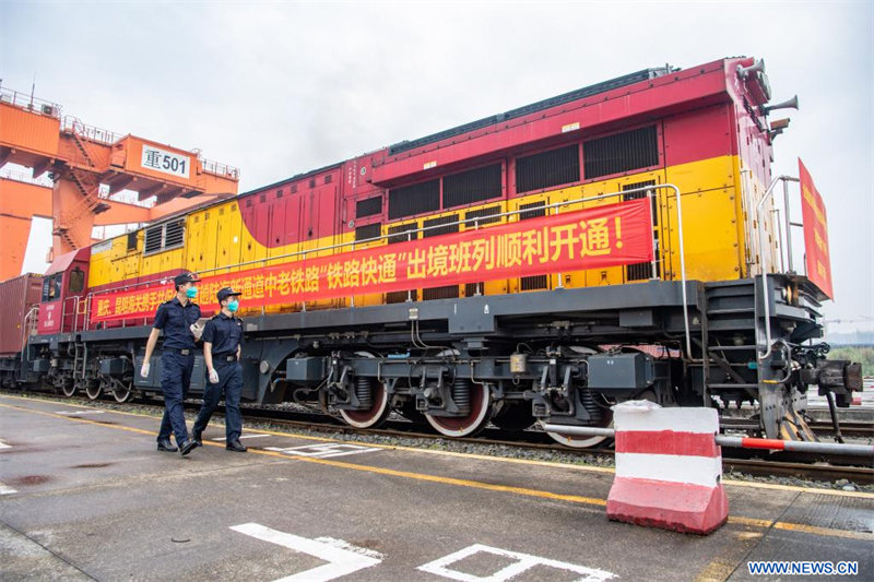 Chine : trains de fret Chine-Laos à Chongqing